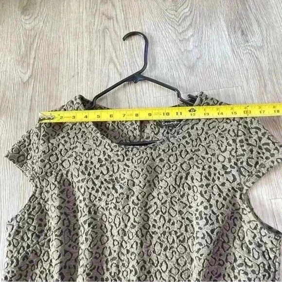 ANIMAL PRINT  GEORGE SIZE XL DRESS - Picture 8 of 9